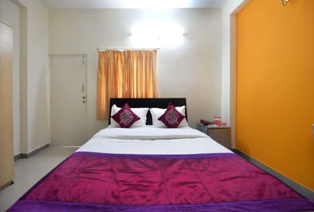 Super Collection O Begumpet Formerly Alpine Glow Sunrise Hyderabad Exterior photo